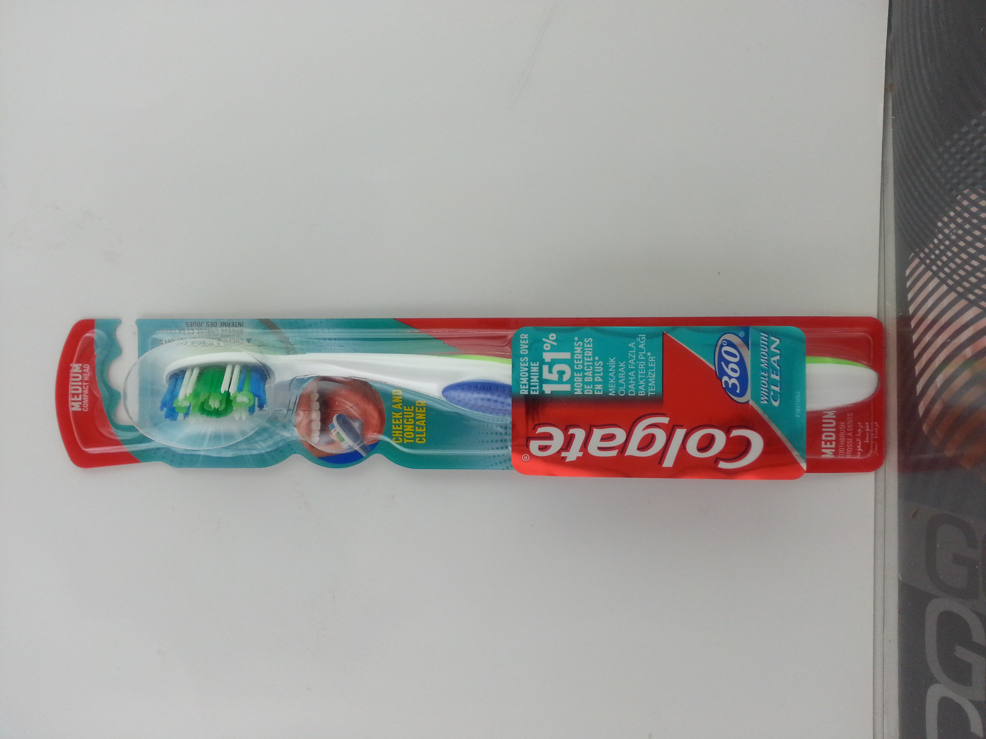 четка за зъби Colgate 360 Compact Head 1бр