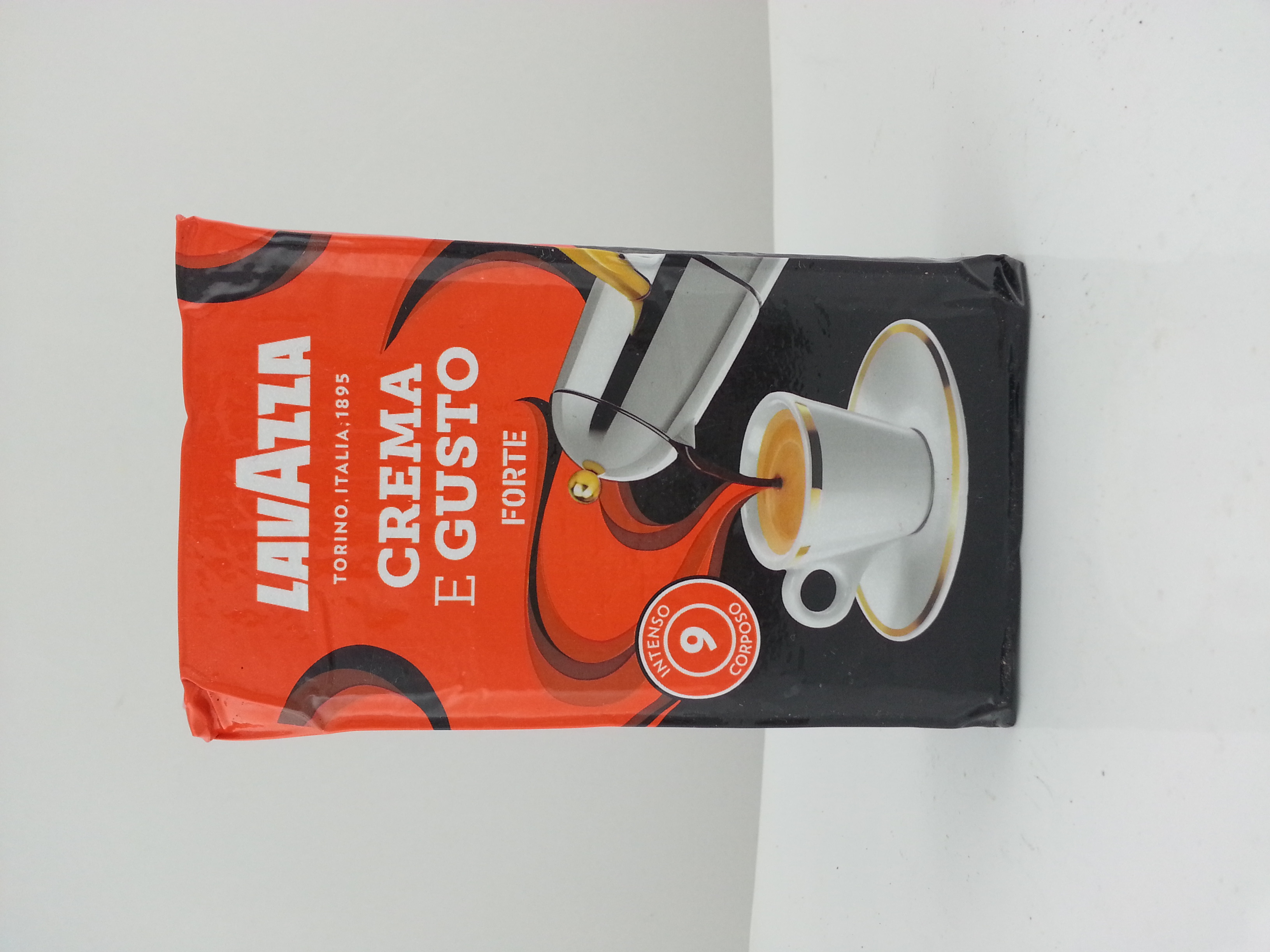 кафе мляно Lavazza Gusto Forte 250гр