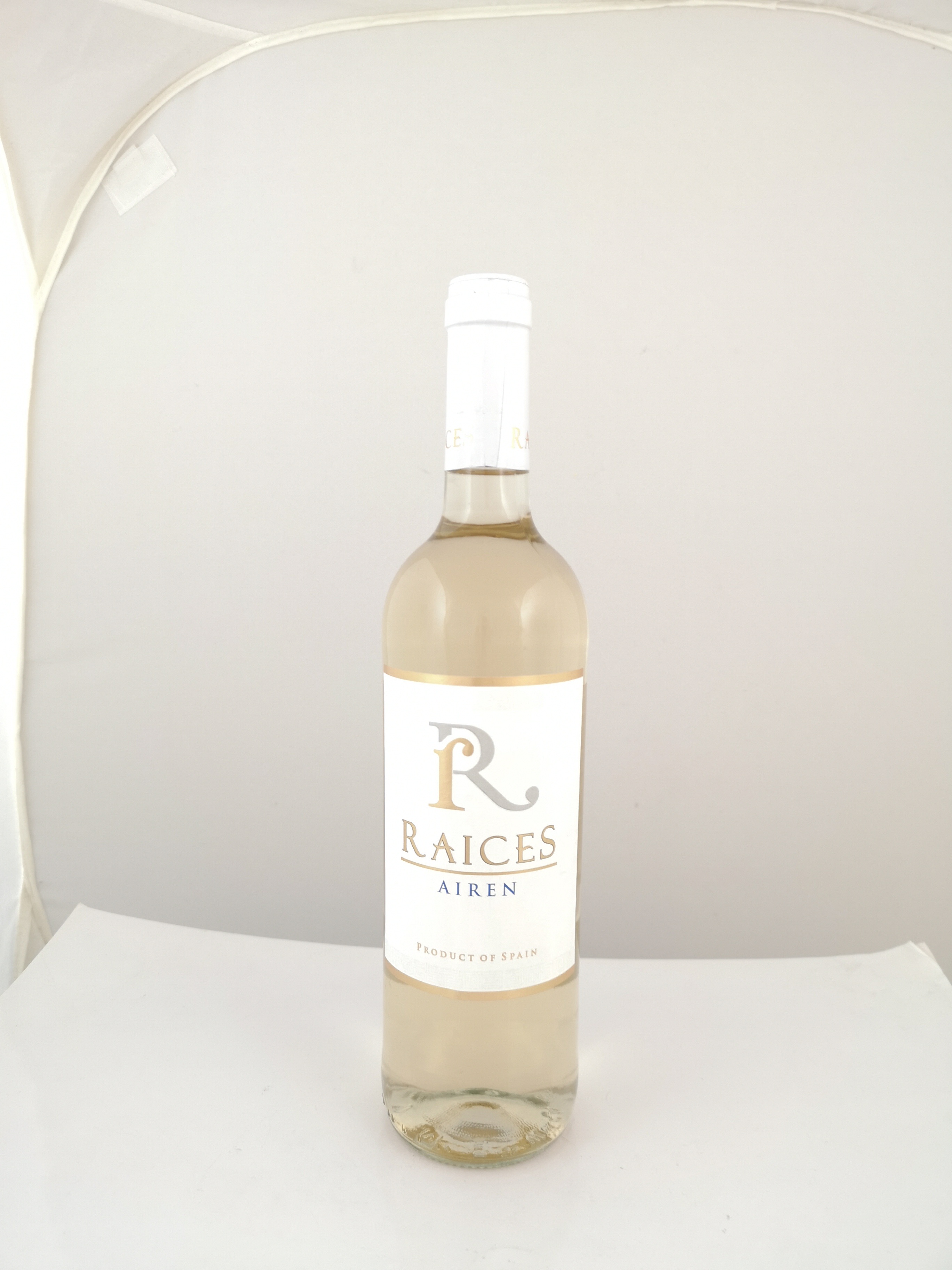 вино бяло Raices airen 750мл